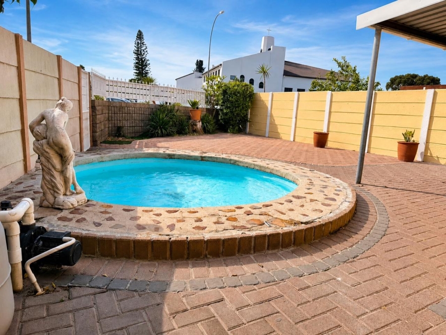 2 Bedroom Property for Sale in Tygerdal Western Cape